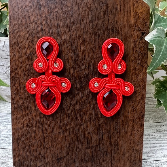 Sultry Red Evening Earrings - Elegant Stylish Earrings - Stylish Earrings - Picture 6 of 9